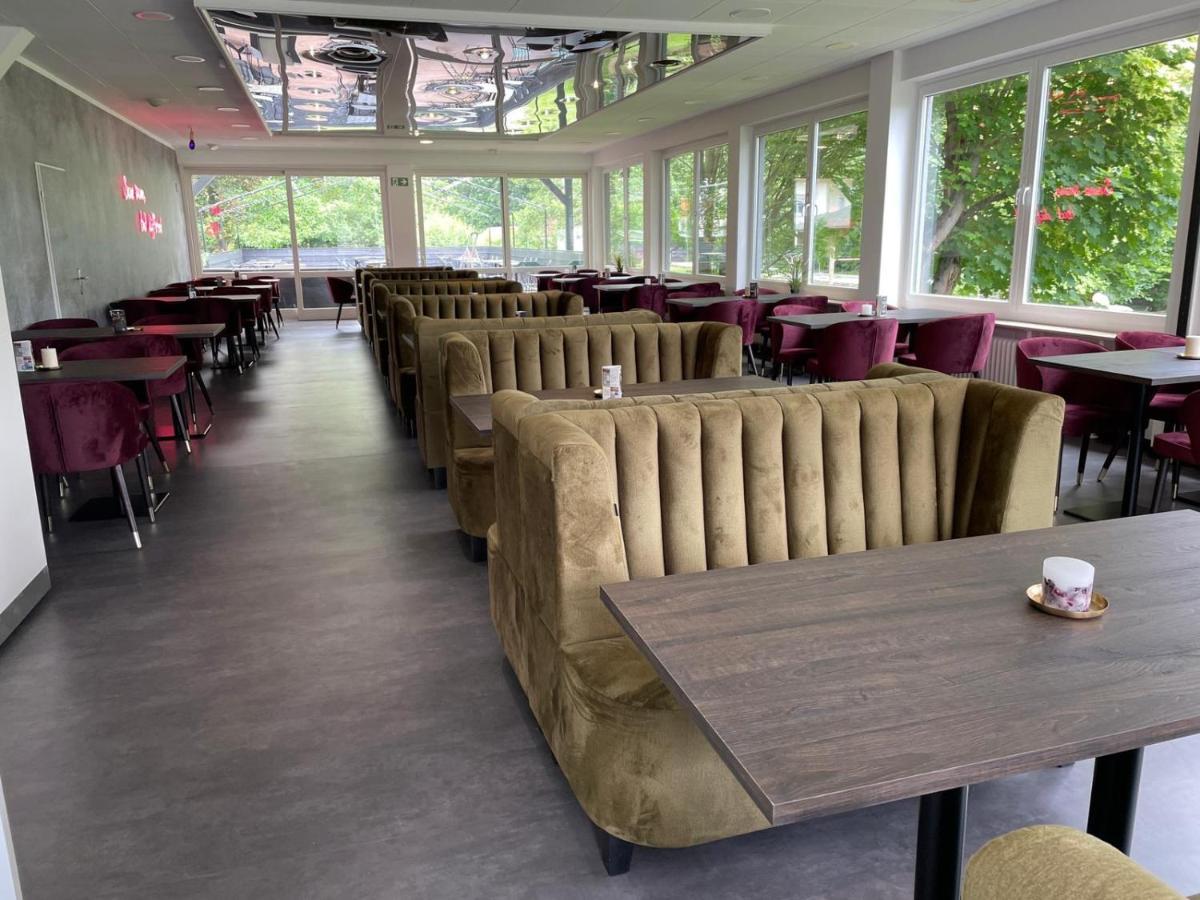 Vintage Café&weinbar Hotel 3*